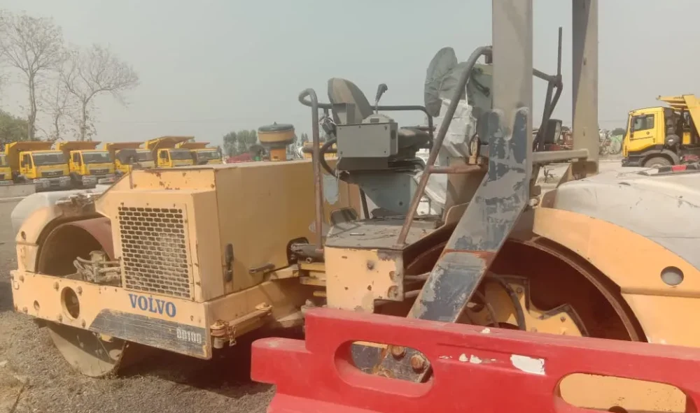 Volvo DD100 Tandem Roller